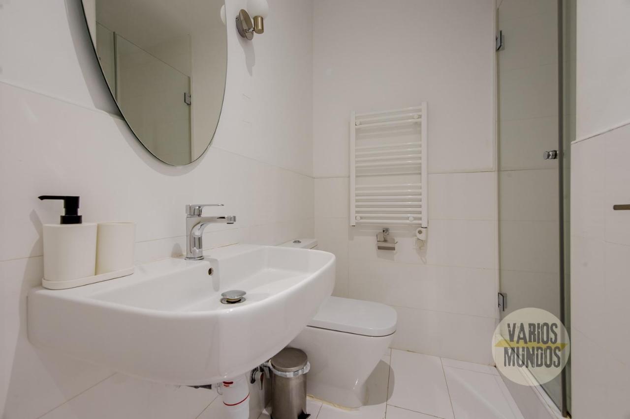 Soho Style Apt Para 7P En El Centro De Madrid! Luaran gambar